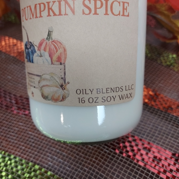 Candle Pumpkin Spice - Picture 2 of 5